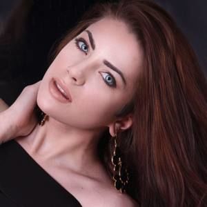 Meet your Posher, Catherine